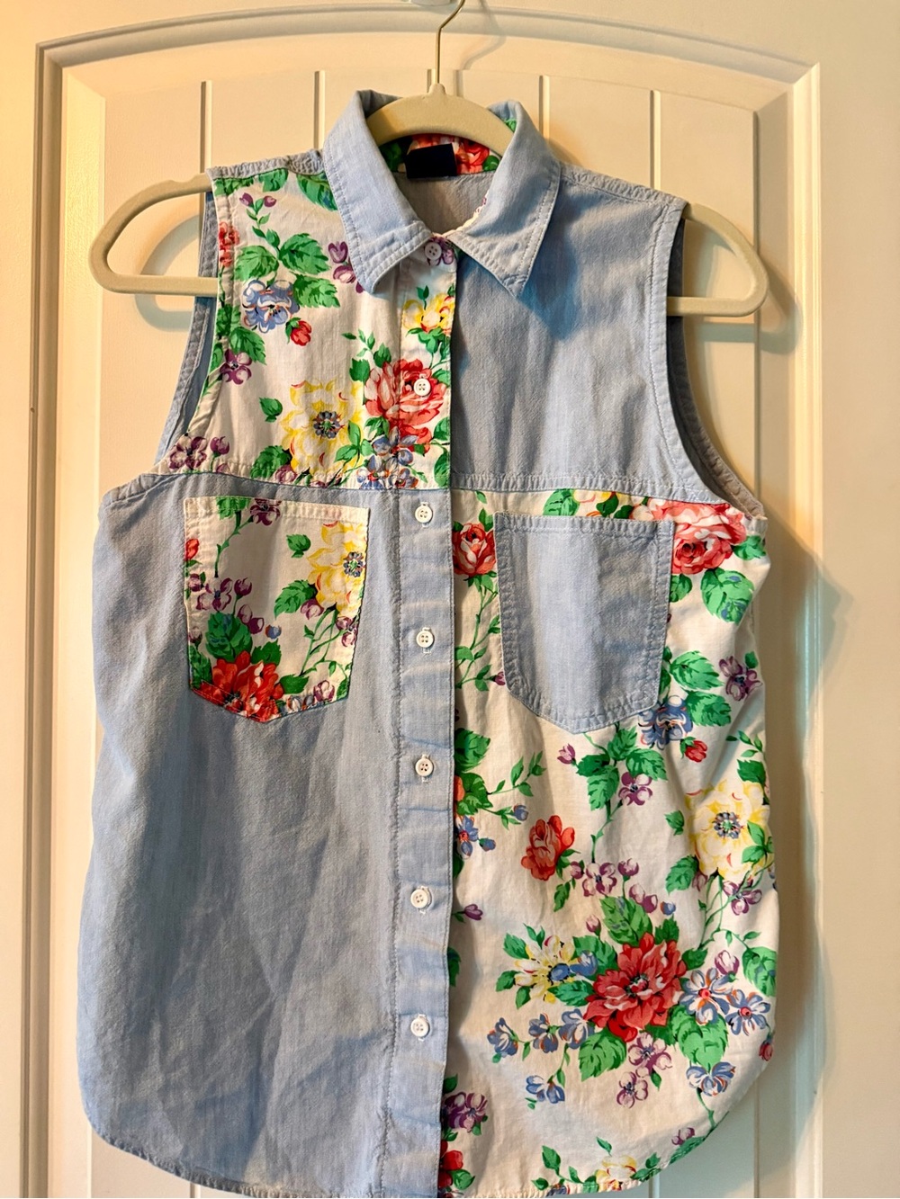 Vintage 90's Stuffed Shirt Sleeveless Floral Patchwork Button-Down Shirt -